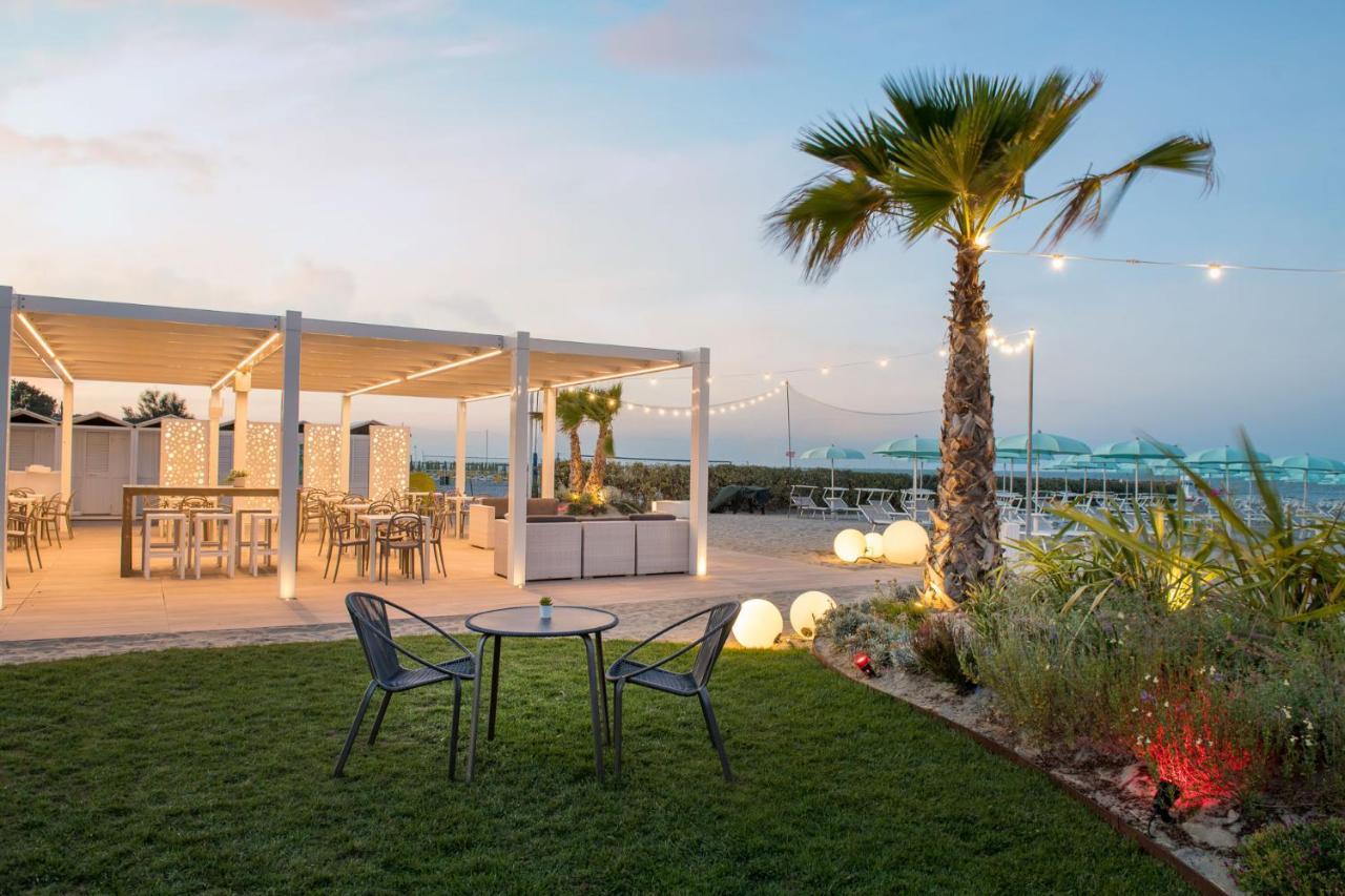 Blu Suite Resort Белларія-Іджеа-Марина Екстер'єр фото