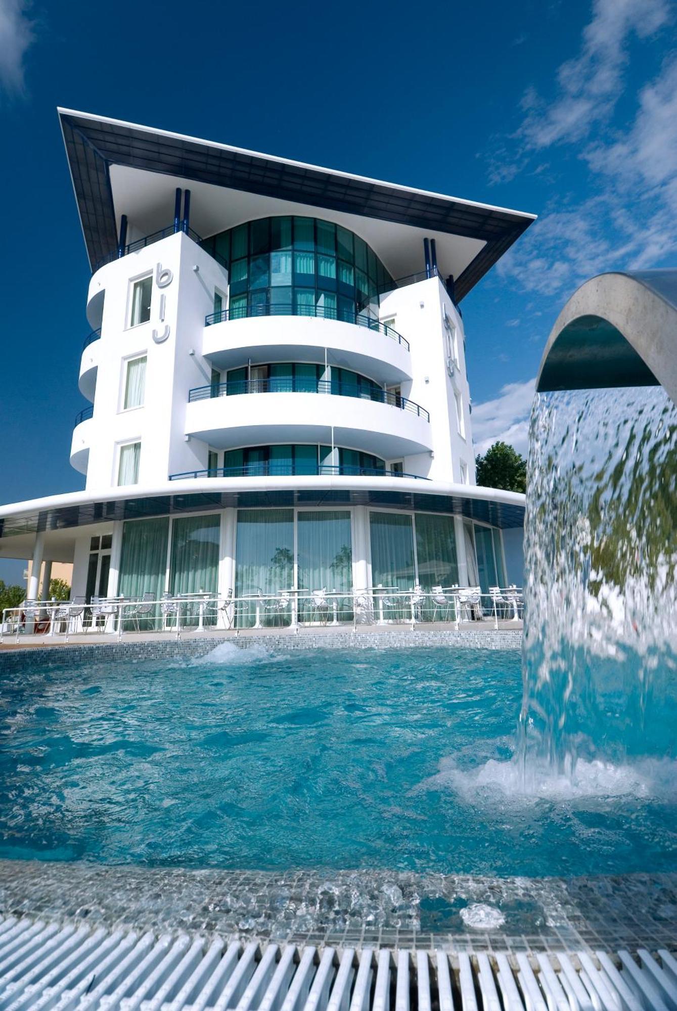 Blu Suite Resort Белларія-Іджеа-Марина Екстер'єр фото